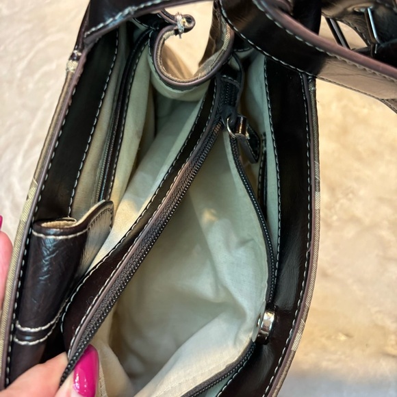 Nine & Co. Shoulder Bag Brown Tan Geometric Silver-Tone Hardware Classic - Picture 13 of 16